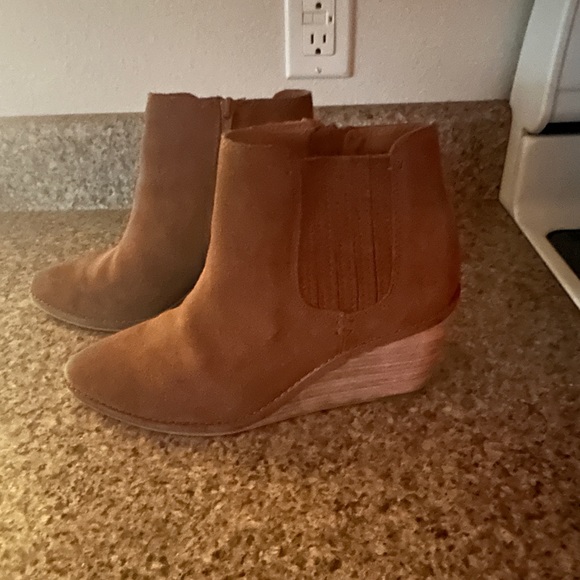 Frye Suede Boots Booties - Picture 2 of 6